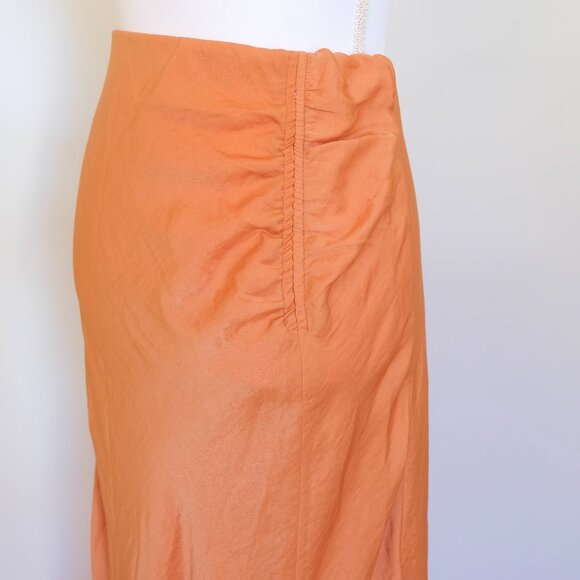 ✨ Orange Silky Midi Skirt with flattering slit ✨ - Picture 6 of 10